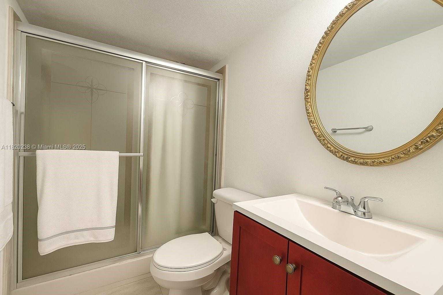 Small Image of 950 NORTH EAST 199TH ST #2H, Miami Number 9