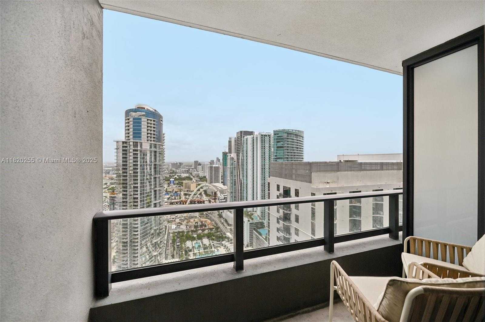 Small Image of 159 NORTH EAST 6TH ST #4409, Miami Number 16