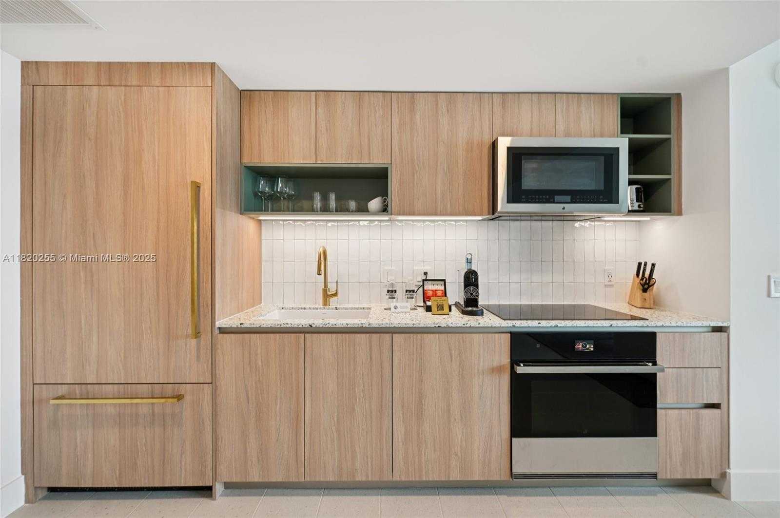 Small Image of 159 NORTH EAST 6TH ST #4409, Miami Number 5