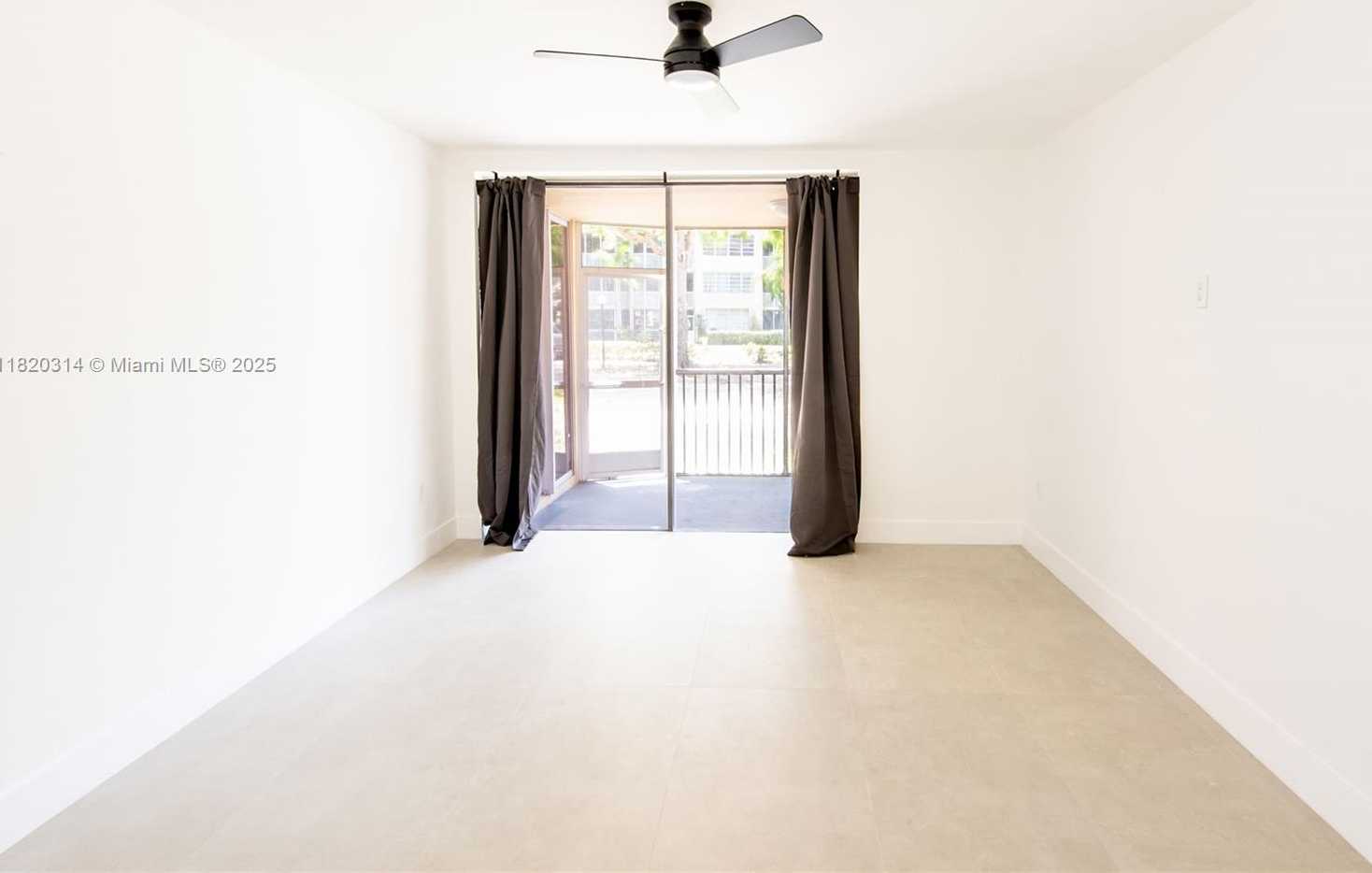 Small Image of 1750 NORTH EAST 191ST ST #100-1, Miami Number 18