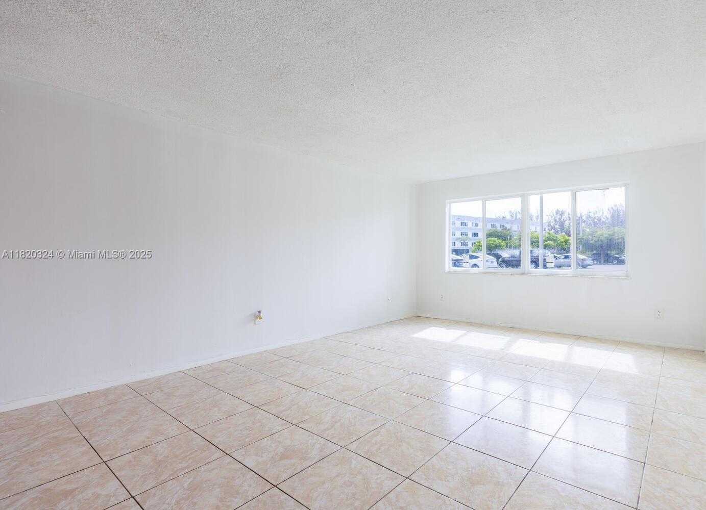 Small Image of 14850 NARANJA LAKES BLVD #B1B, Homestead Number 2