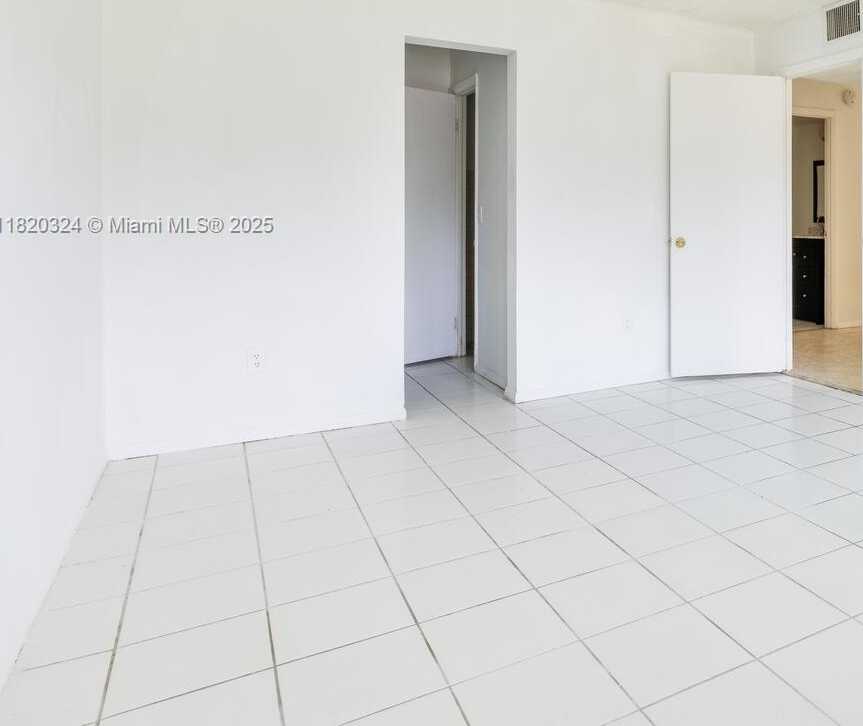 Small Image of 14850 NARANJA LAKES BLVD #B1B, Homestead Number 8