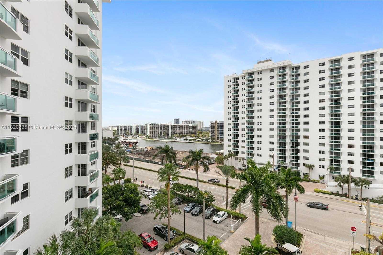 Small Image of 3001 SOUTH OCEAN DR #737, Hollywood Number 17