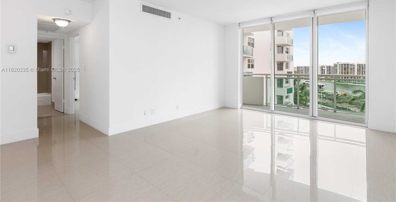Small Image of 3001 SOUTH OCEAN DR #737, Hollywood Number 5