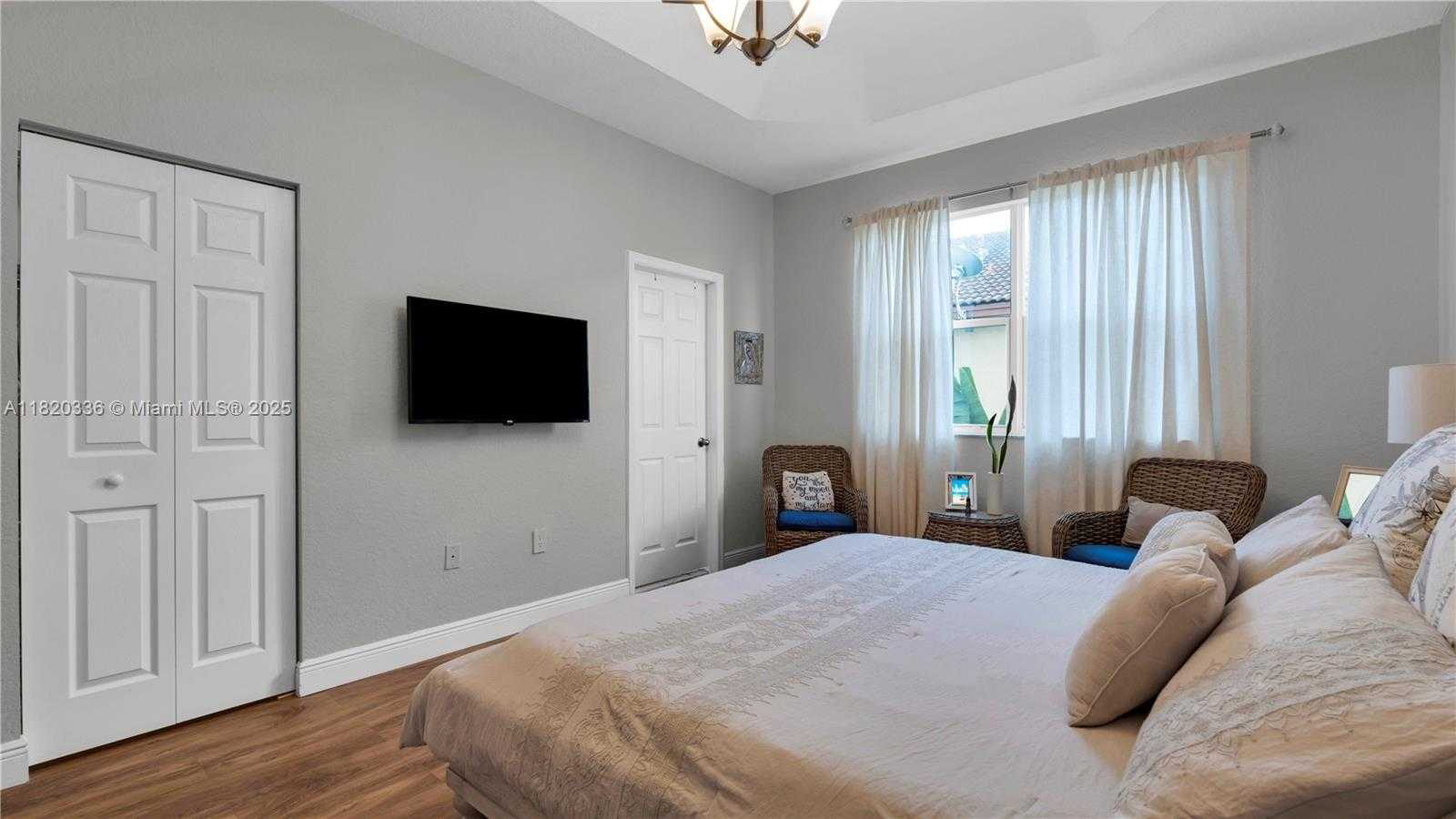 Small Image of 12834 SOUTH WEST 134TH ST, Miami Number 24