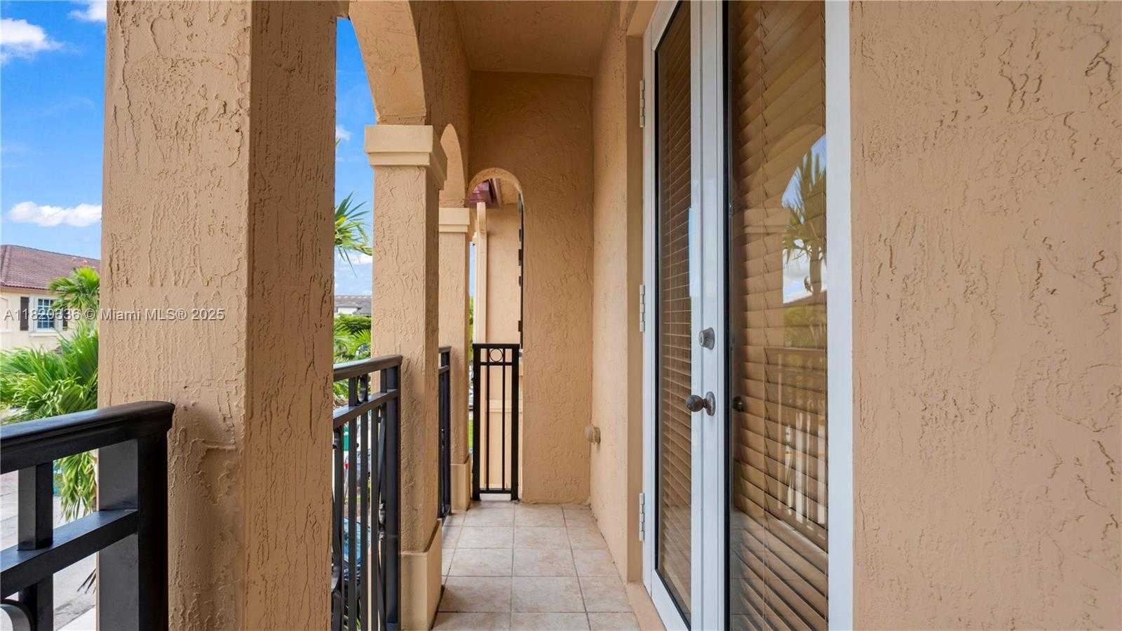 Small Image of 12834 SOUTH WEST 134TH ST, Miami Number 39