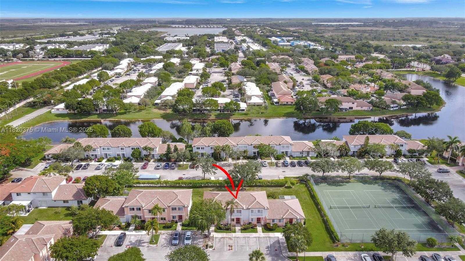 Small Image of 20865 NORTH WEST 3RD LN, Pembroke Pines Number 11