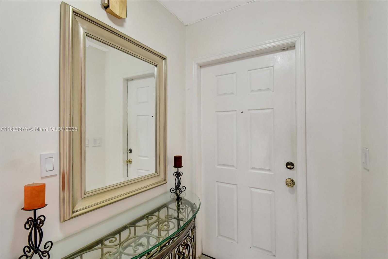Small Image of 20865 NORTH WEST 3RD LN, Pembroke Pines Number 13