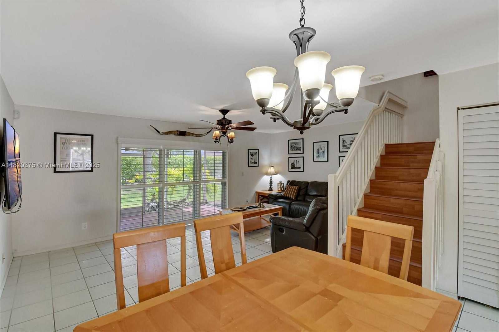 Small Image of 20865 NORTH WEST 3RD LN, Pembroke Pines Number 15