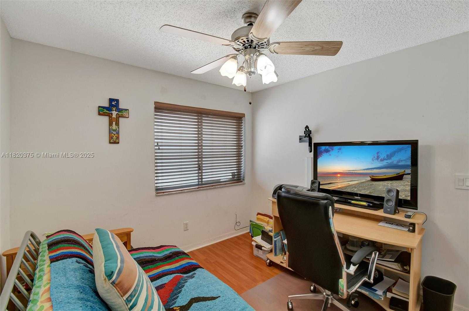 Small Image of 20865 NORTH WEST 3RD LN, Pembroke Pines Number 26