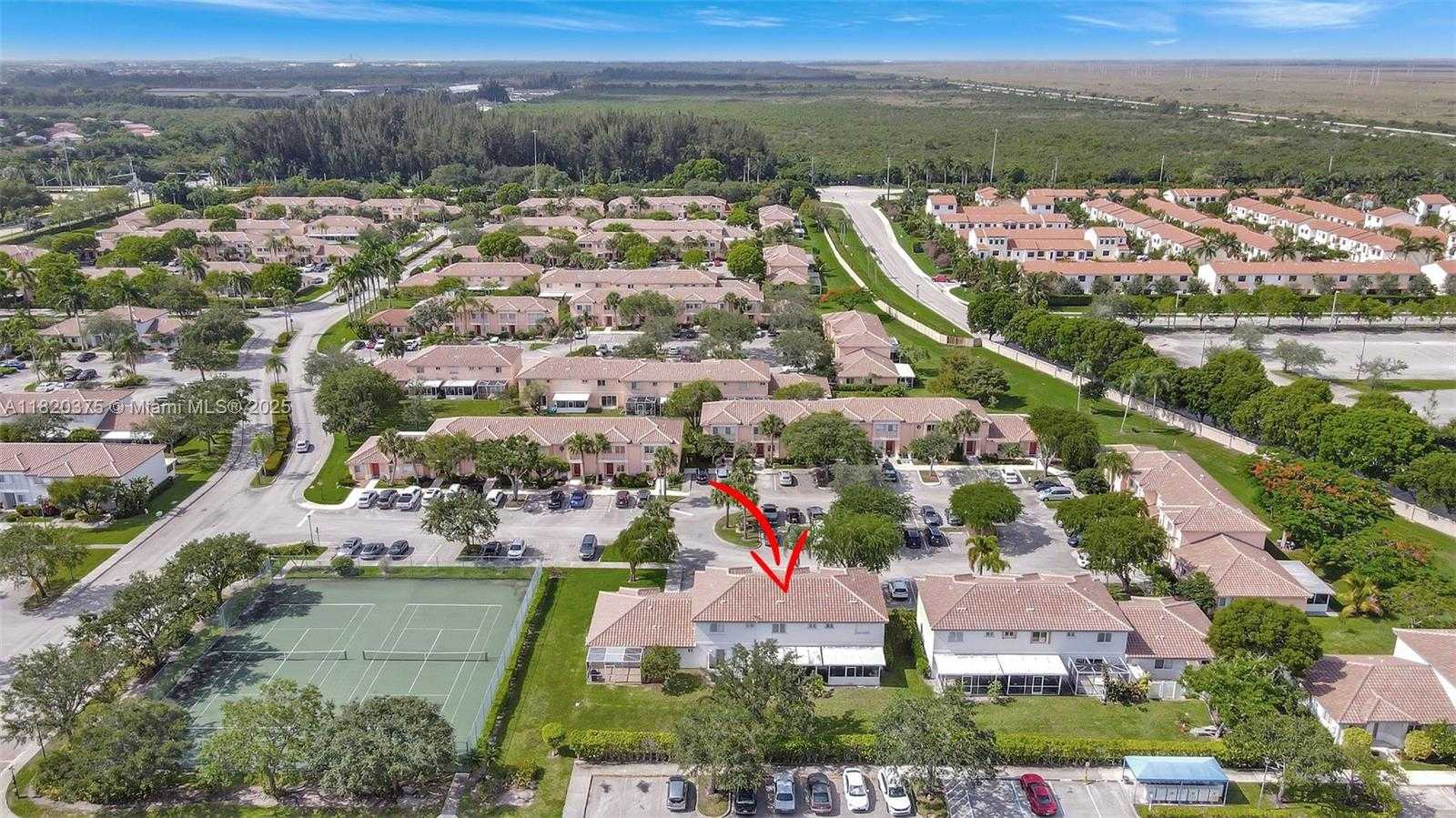 Small Image of 20865 NORTH WEST 3RD LN, Pembroke Pines Number 54