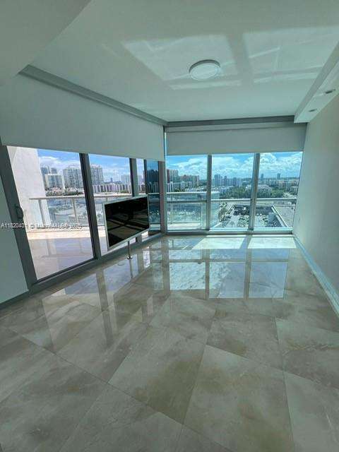 Small Image of 17121 COLLINS AVE #1205, Sunny Isles Beach Number 25