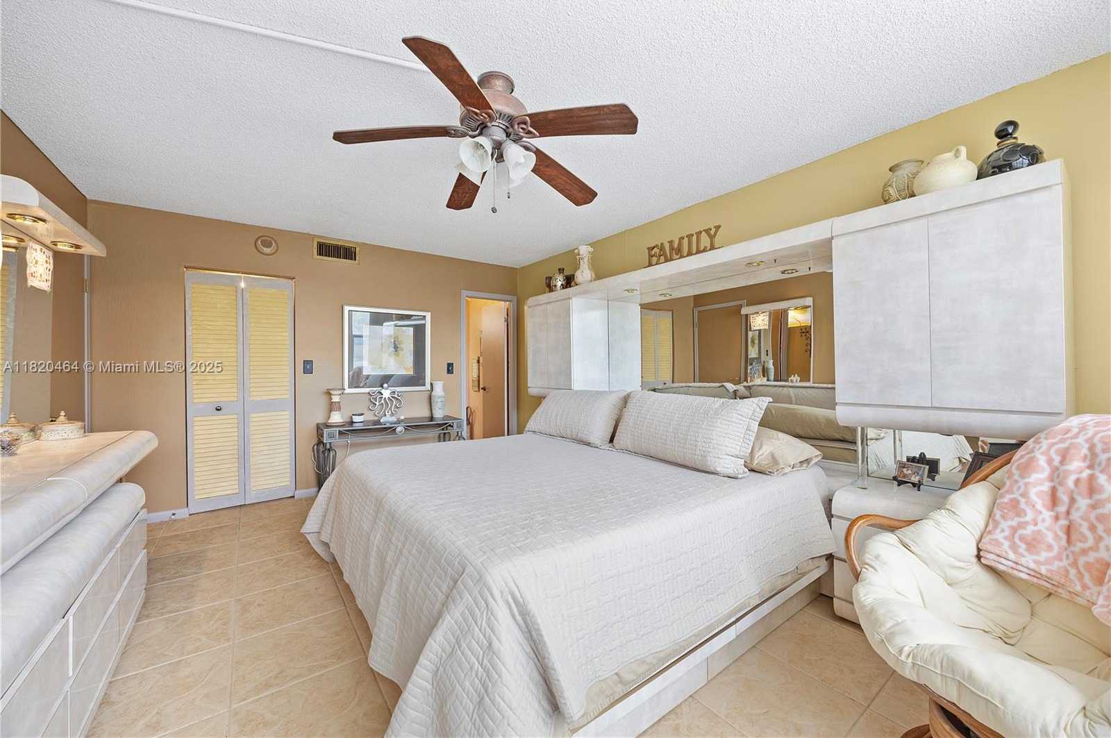 Small Image of 1801 SOUTH OCEAN DR #233, Hallandale Beach Number 15