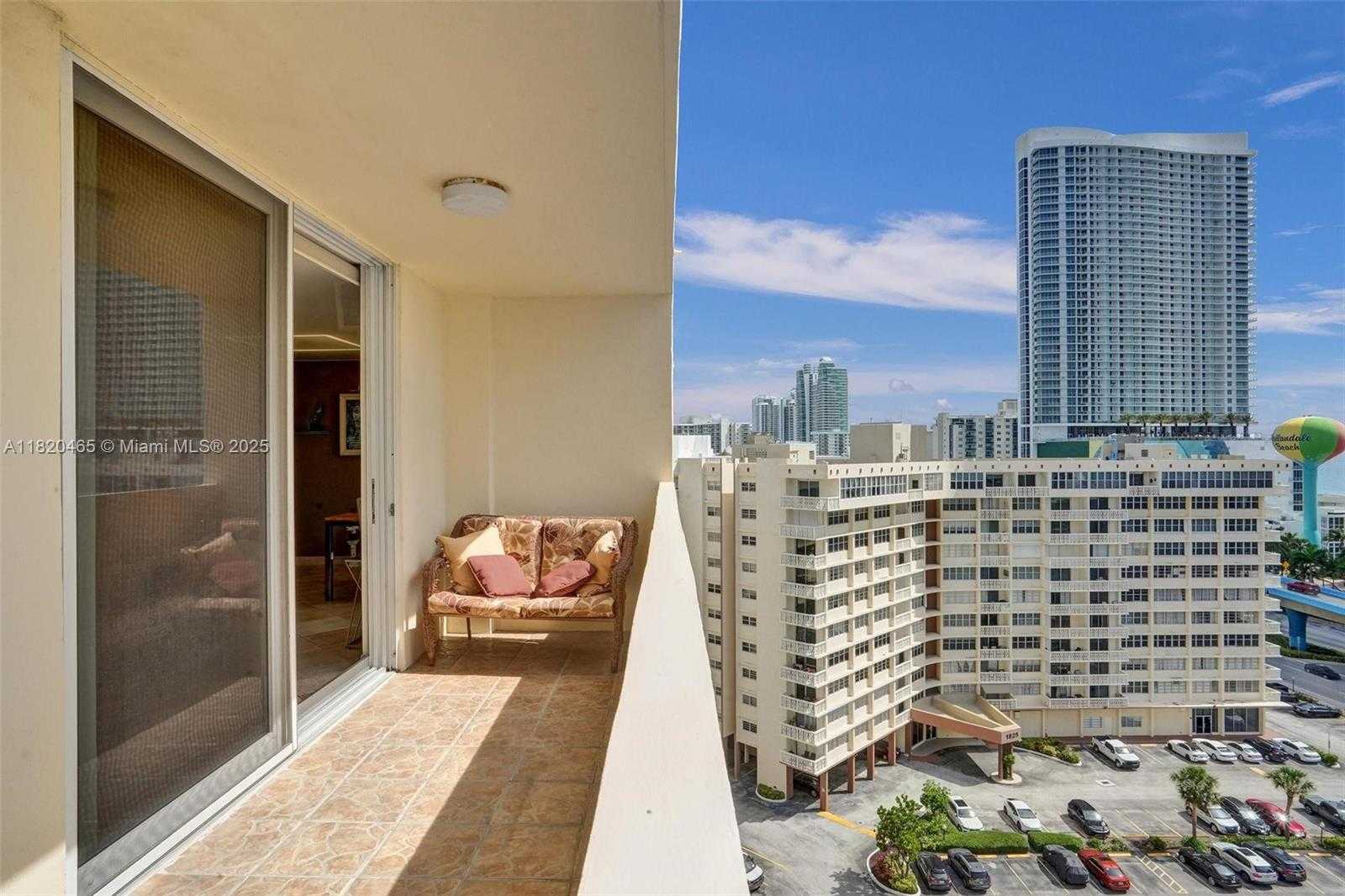 Small Image of 1833 SOUTH OCEAN DR #1402, Hallandale Beach Number 29