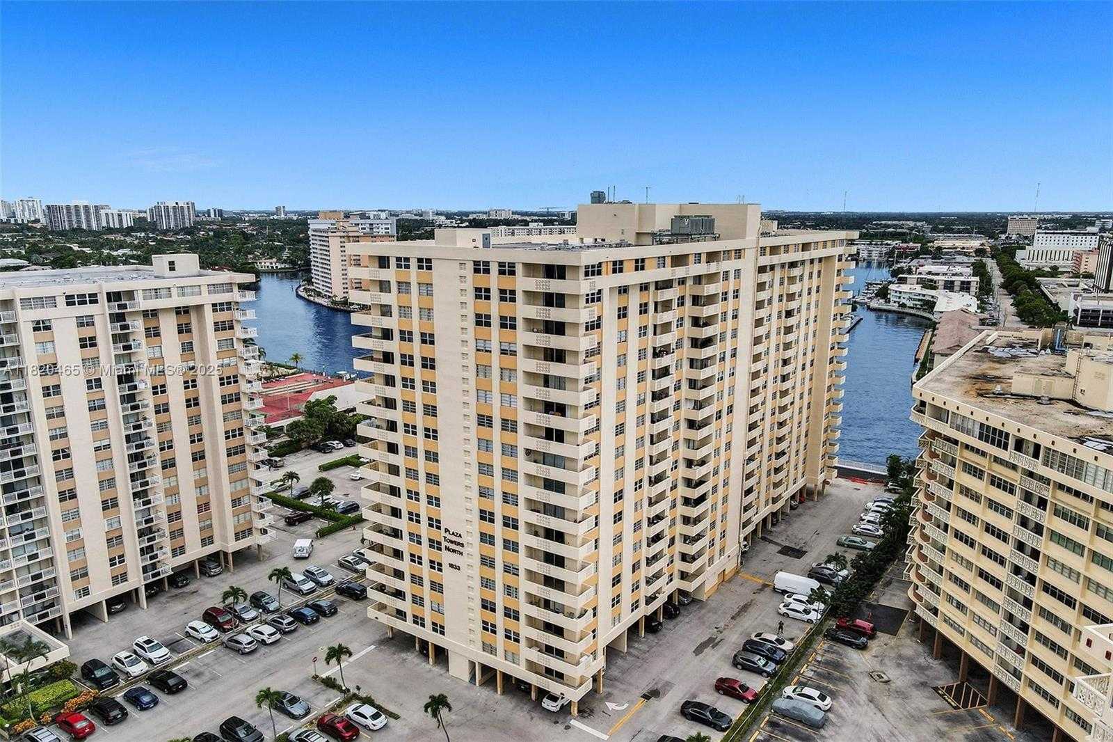 Small Image of 1833 SOUTH OCEAN DR #1402, Hallandale Beach Number 40