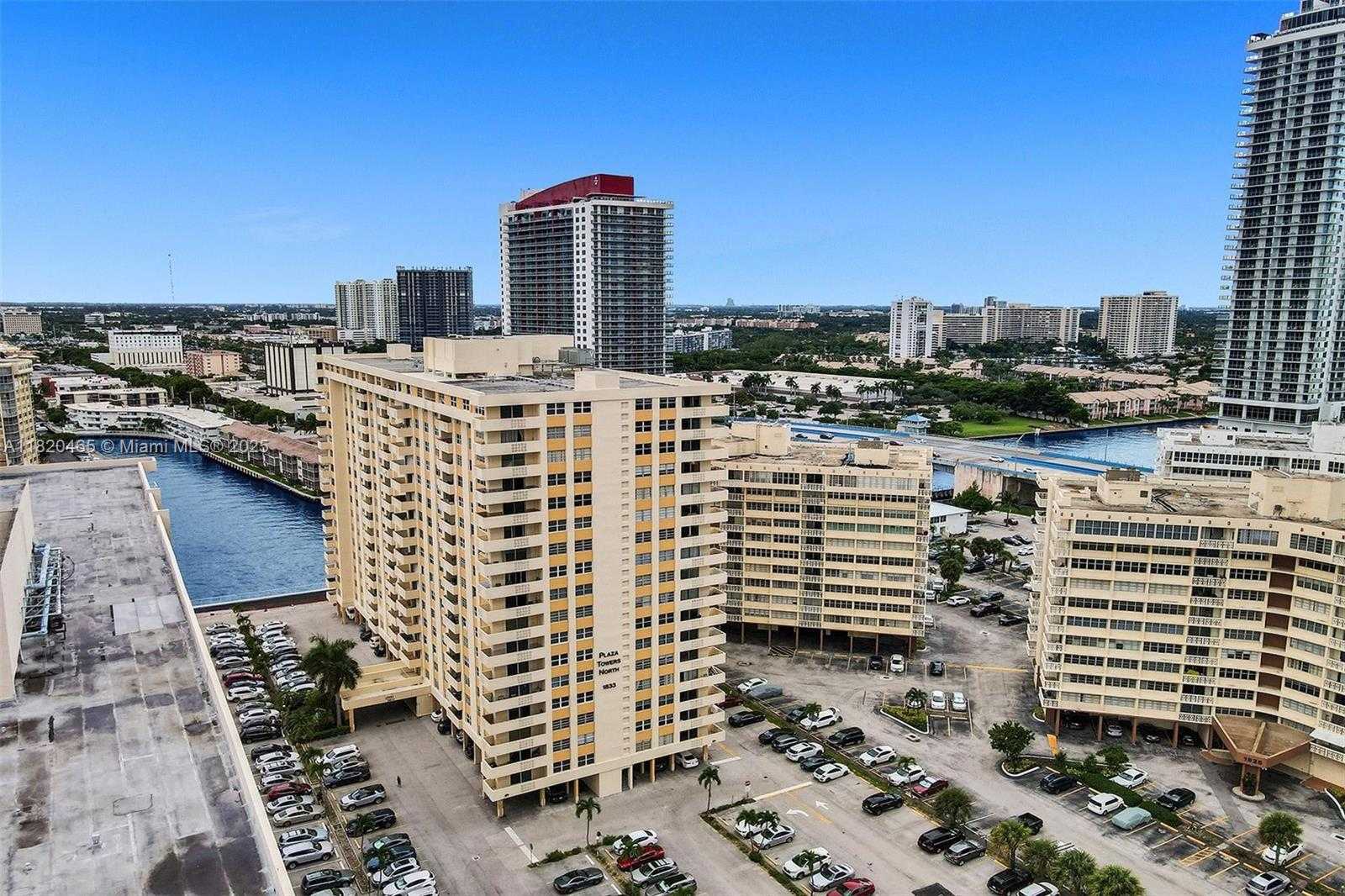 Small Image of 1833 SOUTH OCEAN DR #1402, Hallandale Beach Number 42