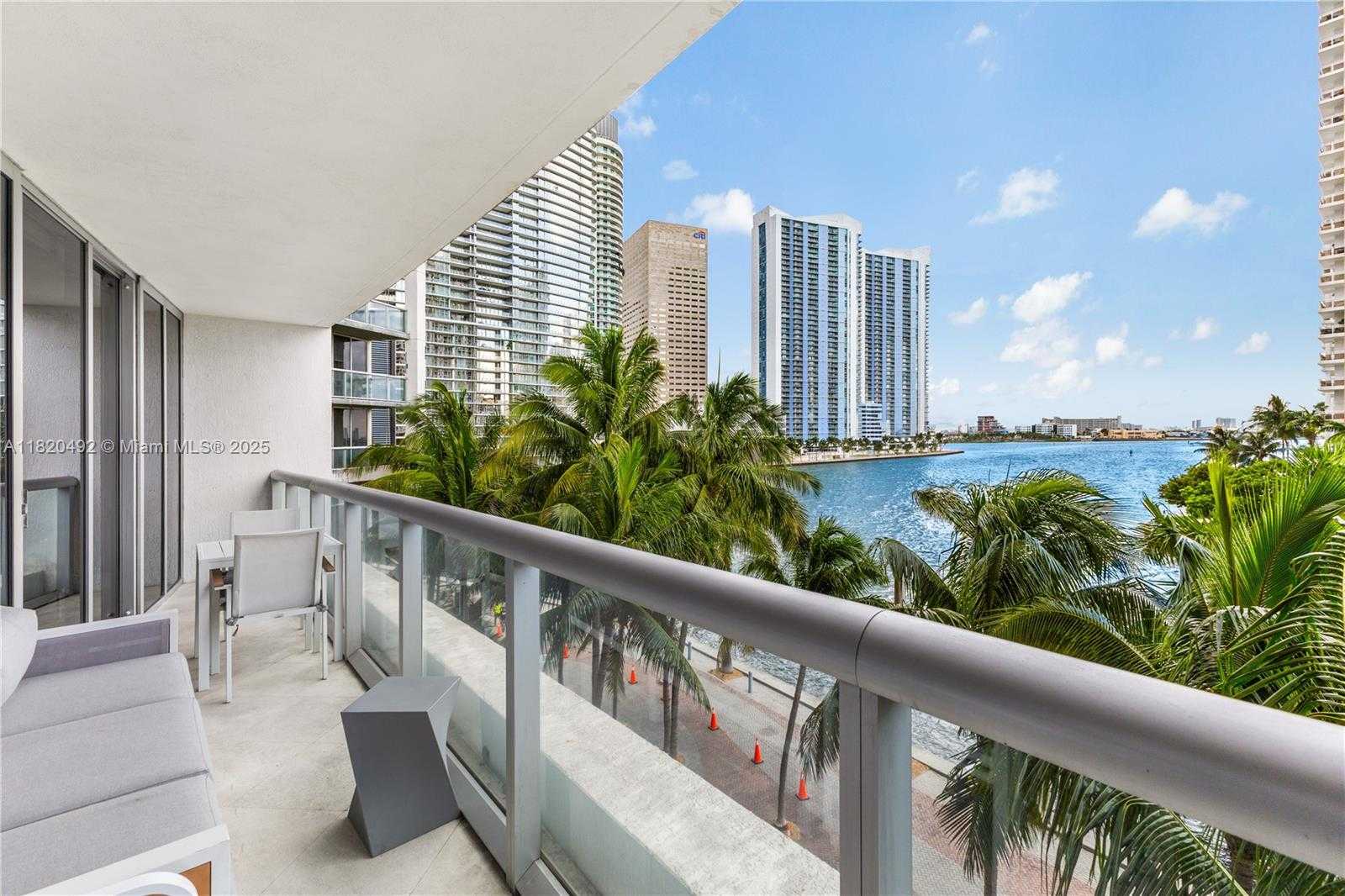 Small Image of 465 BRICKELL AVE #417, Miami Number 11