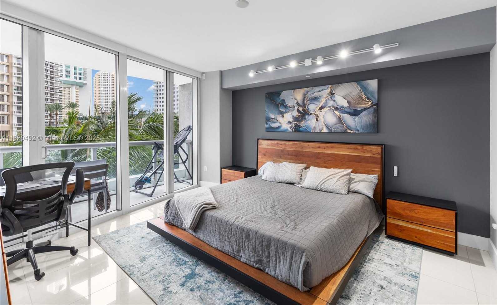 Small Image of 465 BRICKELL AVE #417, Miami Number 19