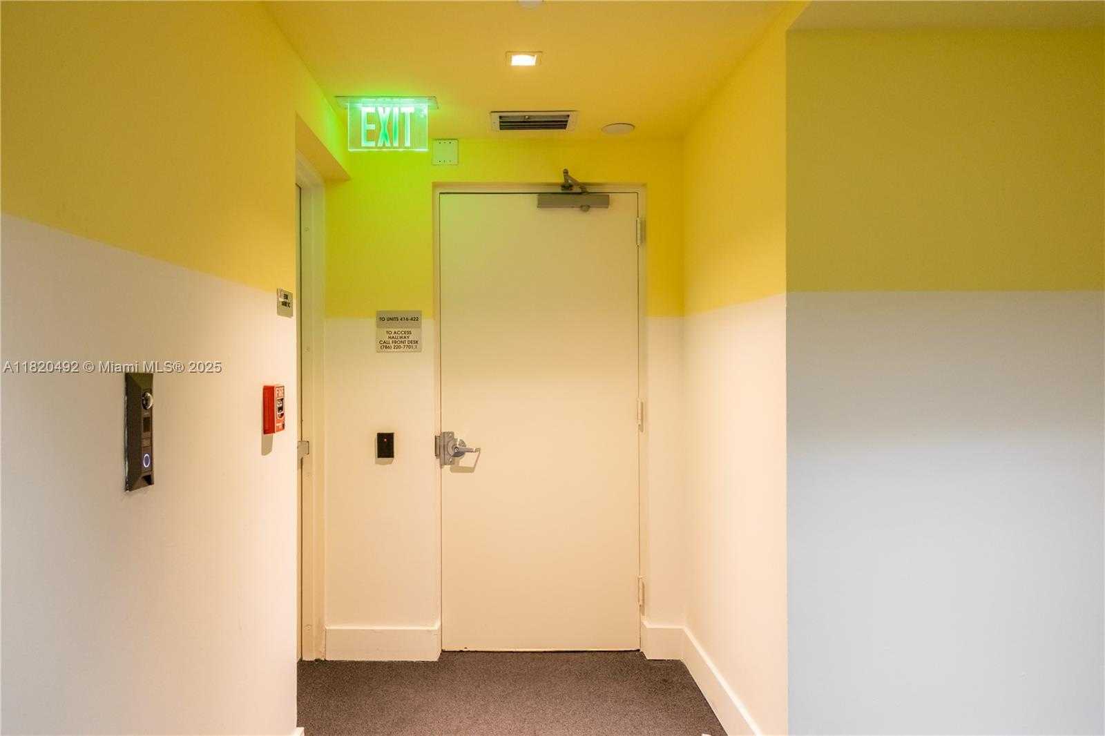 Small Image of 465 BRICKELL AVE #417, Miami Number 24