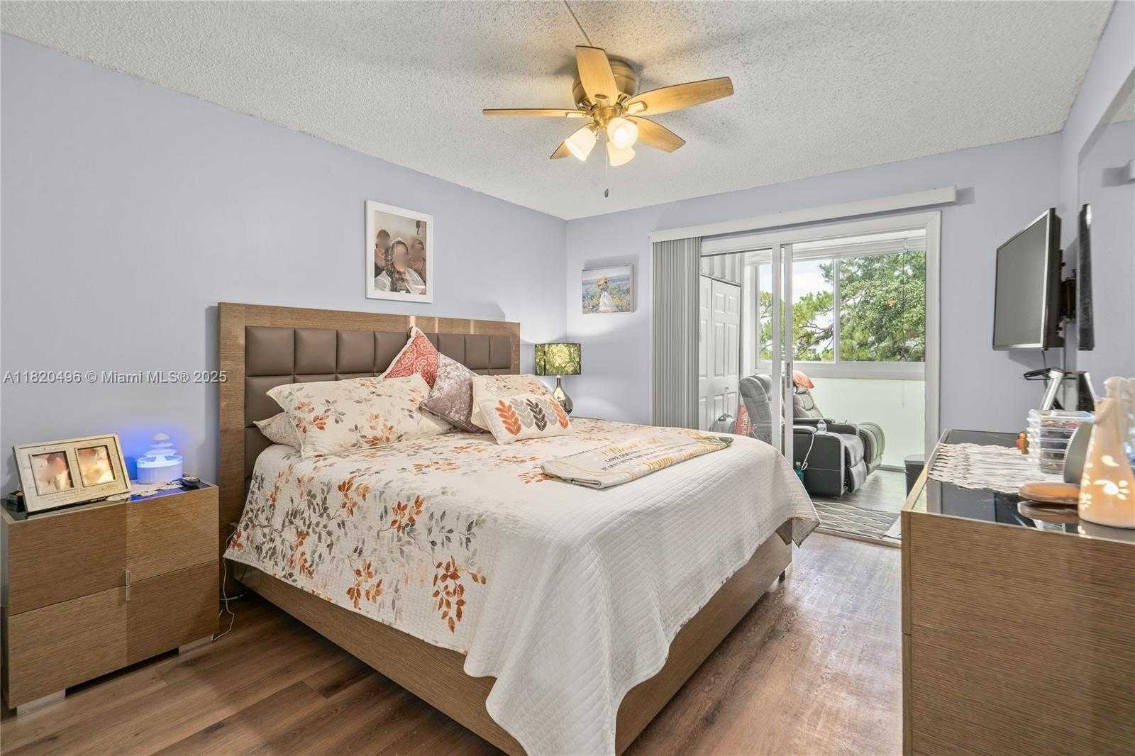Small Image of 3021 ELLESMERE B #3021, Deerfield Beach Number 10