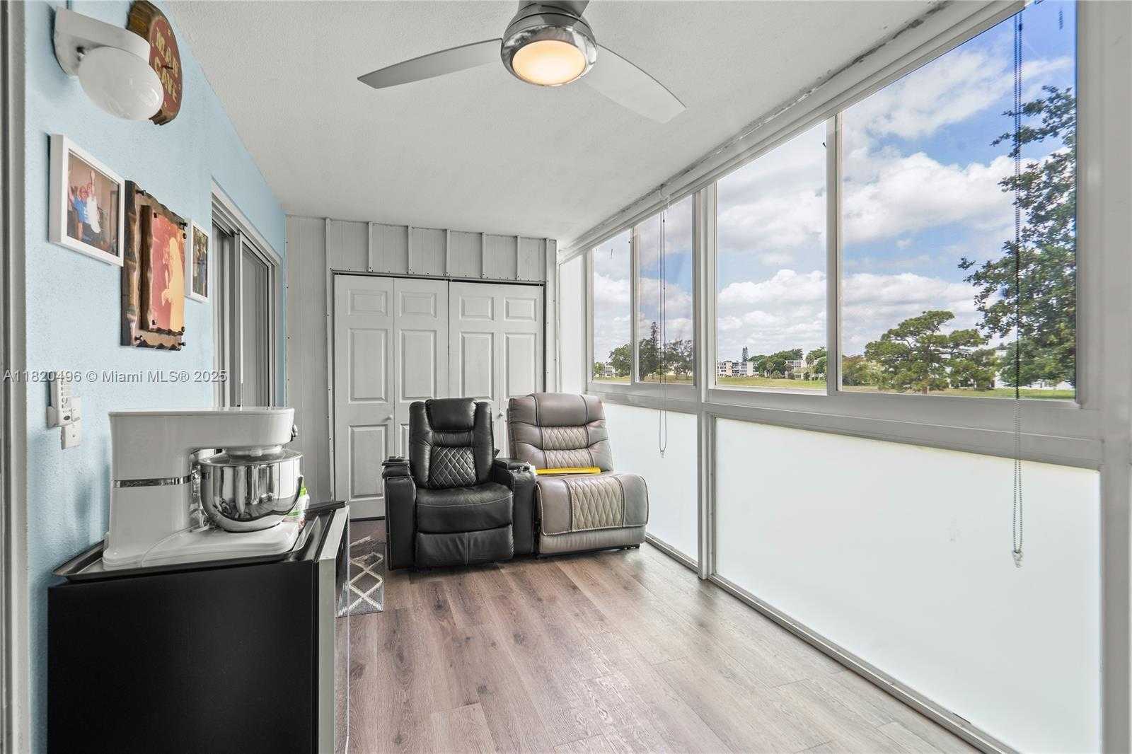 Small Image of 3021 ELLESMERE B #3021, Deerfield Beach Number 13