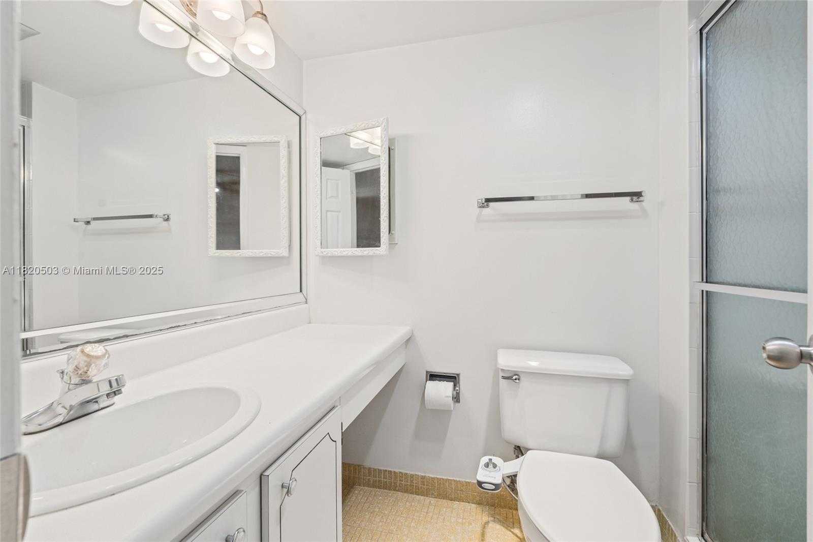 Small Image of 20291 NORTH EAST 30TH AVE #PH20, Aventura Number 25