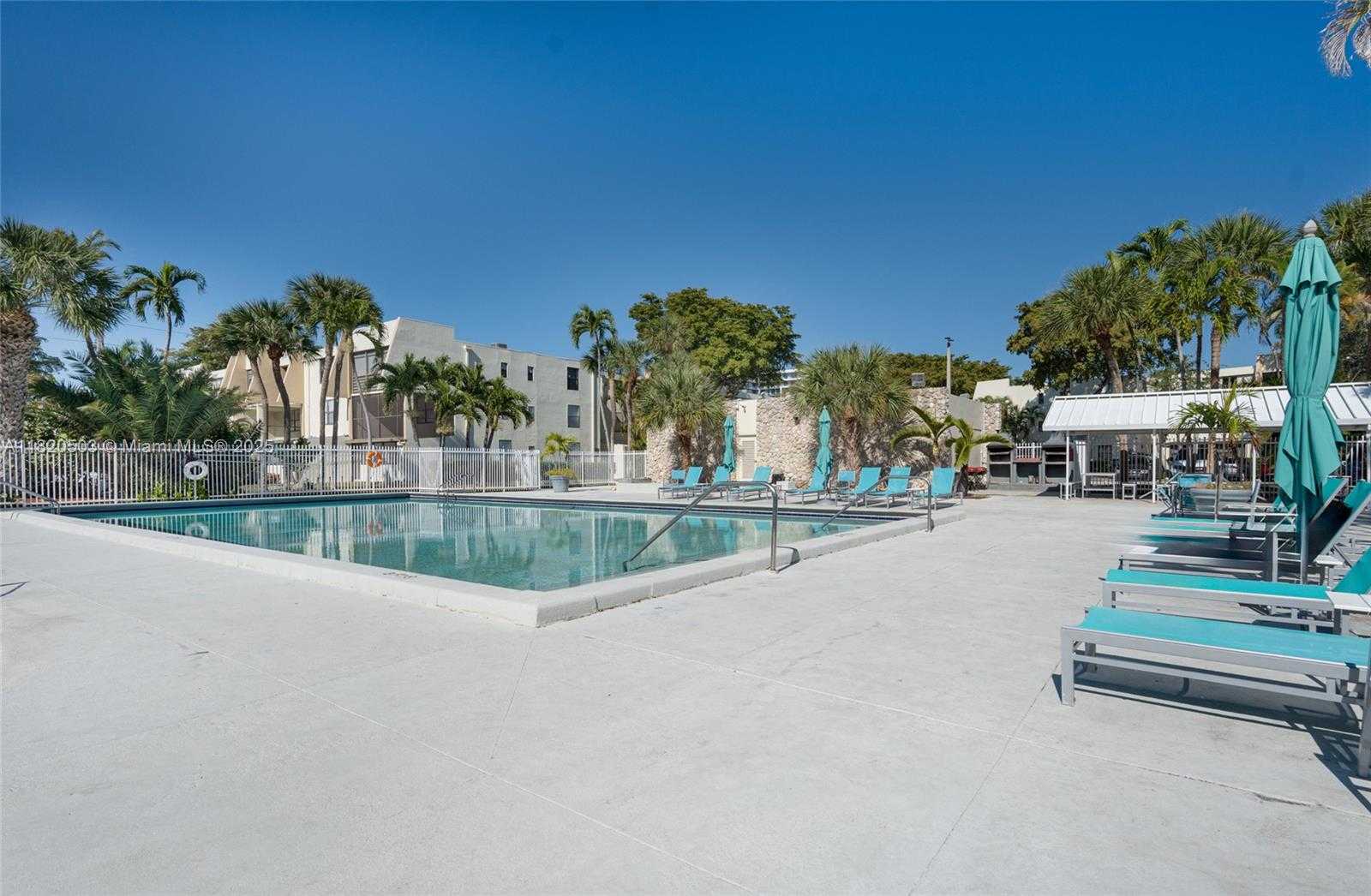 Small Image of 20291 NORTH EAST 30TH AVE #PH20, Aventura Number 38