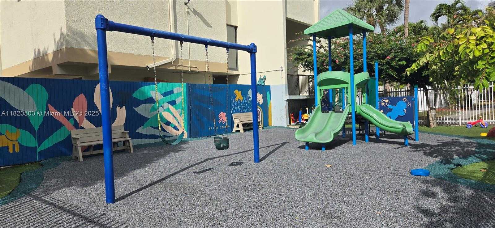 Small Image of 20291 NORTH EAST 30TH AVE #PH20, Aventura Number 45