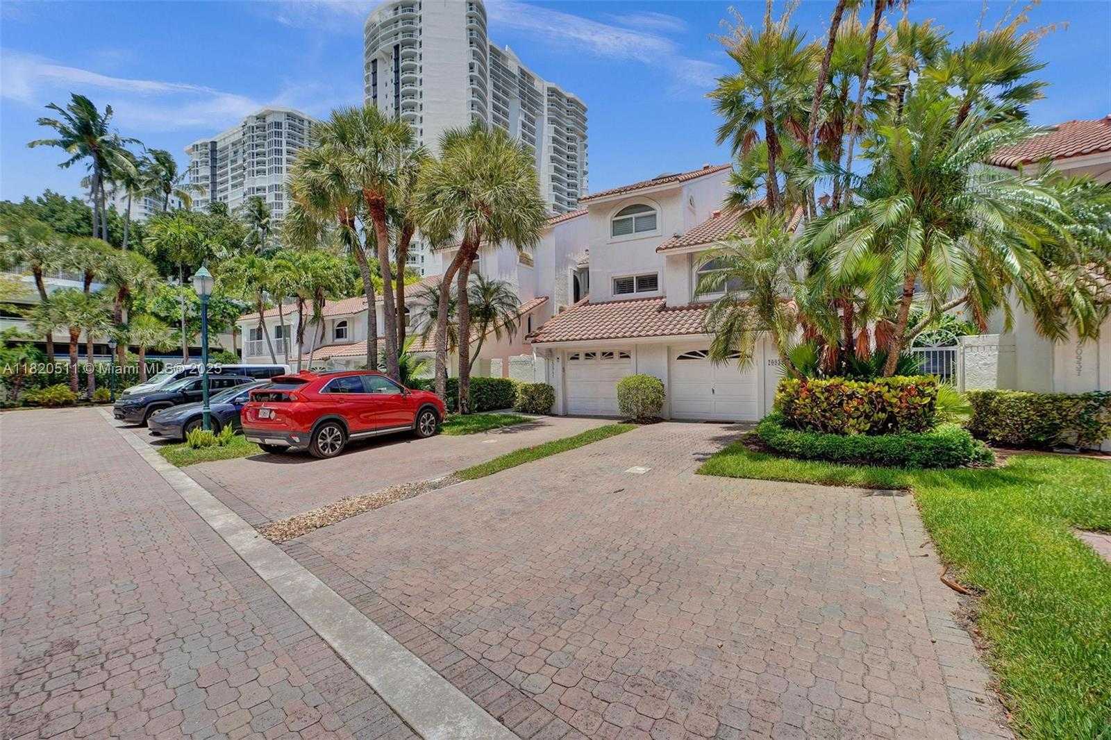 Small Image of 20939 NORTH EAST 37TH CT, Aventura Number 29