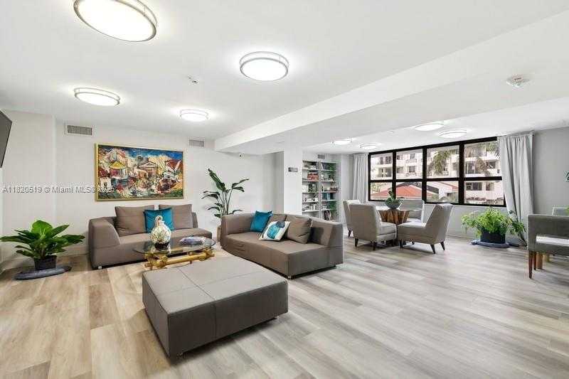 Small Image of 6423 COLLINS AVE #1605, Miami Beach Number 22