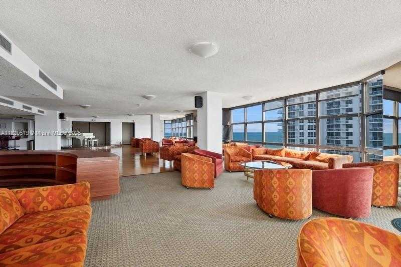 Small Image of 6423 COLLINS AVE #1605, Miami Beach Number 26