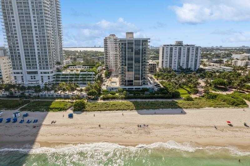 Small Image of 6423 COLLINS AVE #1605, Miami Beach Number 32