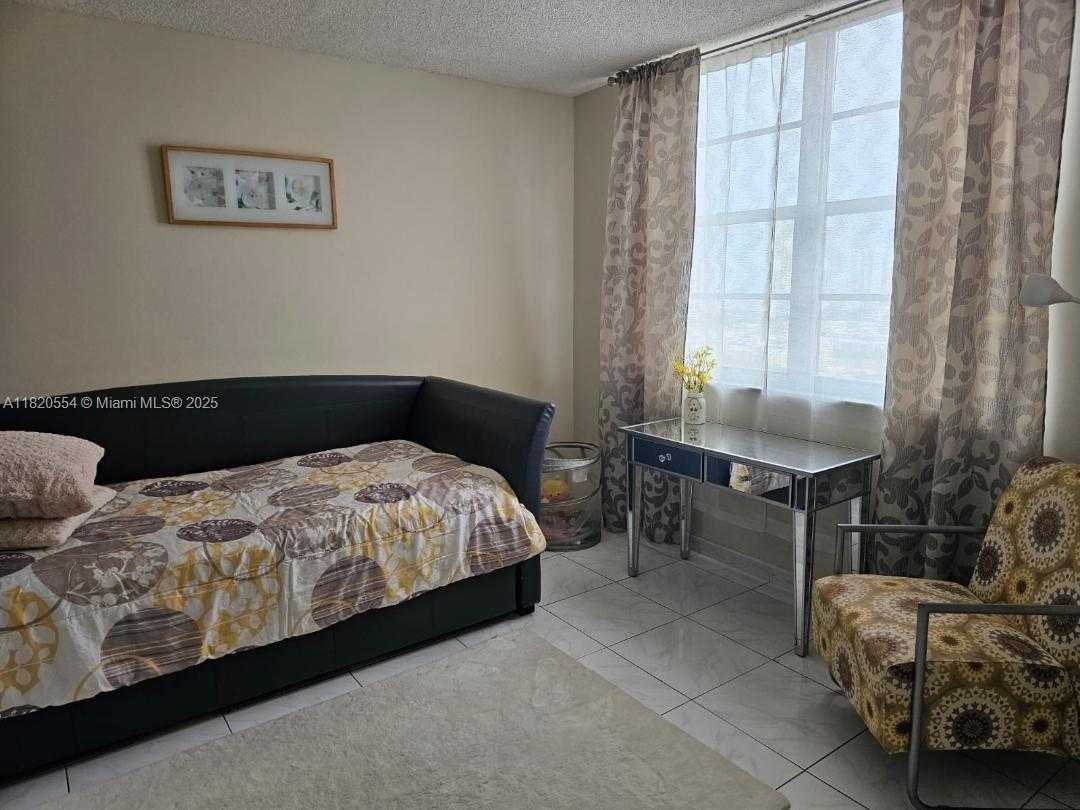 Small Image of 251 174TH ST #2111, Sunny Isles Beach Number 9