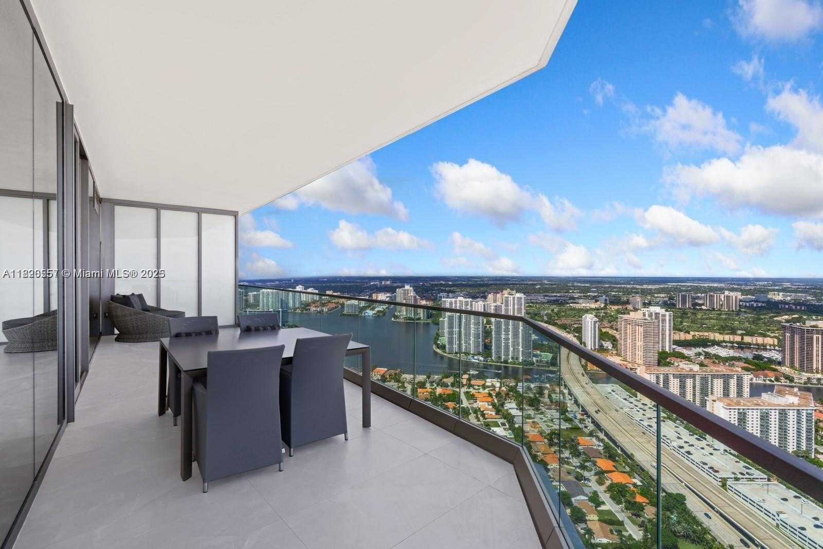 Small Image of 18975 COLLINS AVE #5000 + Cabana #22, Sunny Isles Beach Number 15