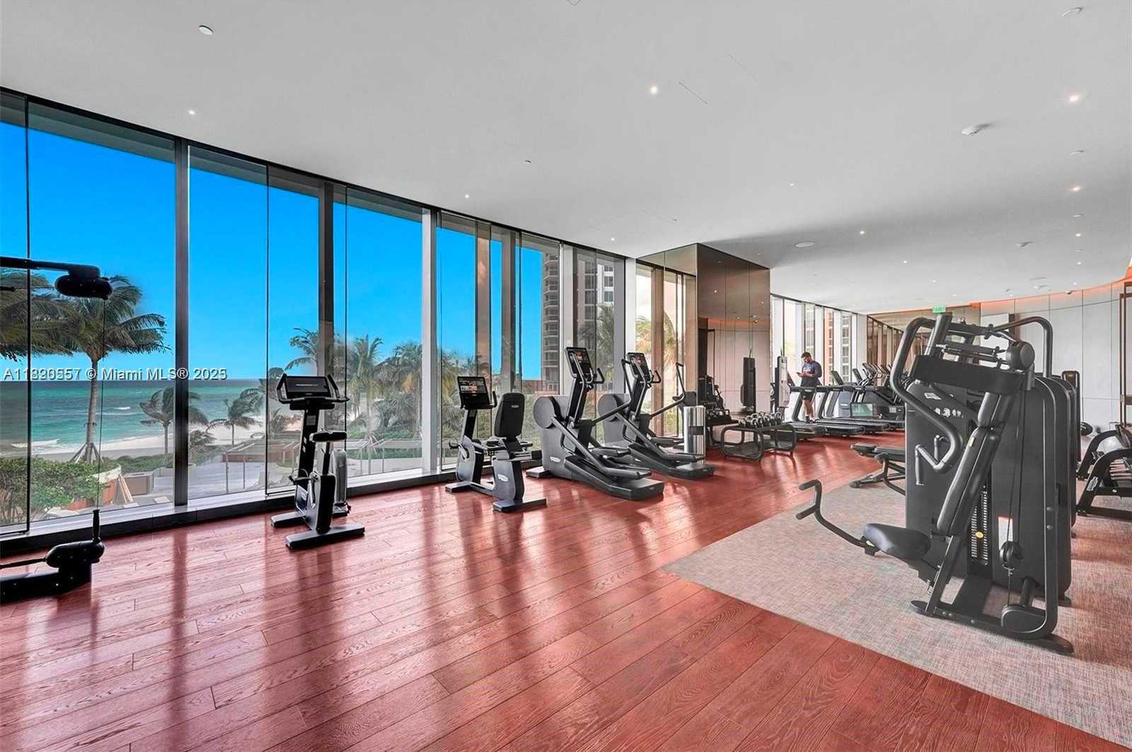 Small Image of 18975 COLLINS AVE #5000 + Cabana #22, Sunny Isles Beach Number 27