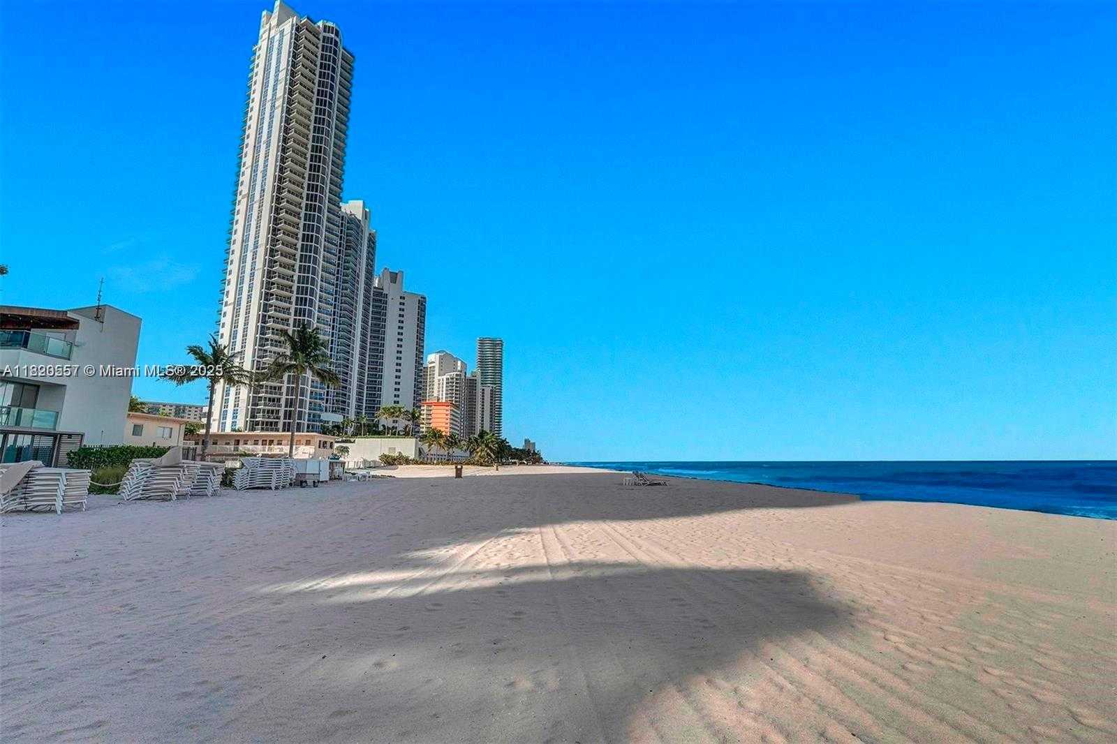Small Image of 18975 COLLINS AVE #5000 + Cabana #22, Sunny Isles Beach Number 30