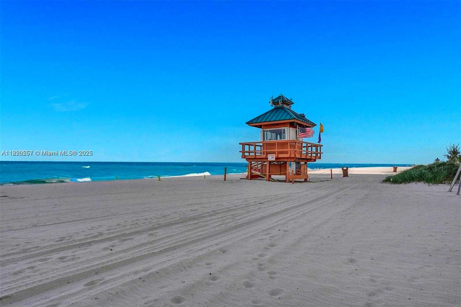 Small Image of 18975 COLLINS AVE #5000 + Cabana #22, Sunny Isles Beach Number 31
