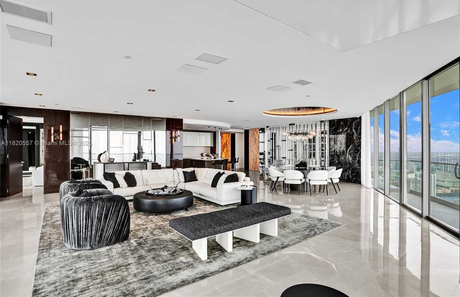 Small Image of 18975 COLLINS AVE #5000 + Cabana #22, Sunny Isles Beach Number 4