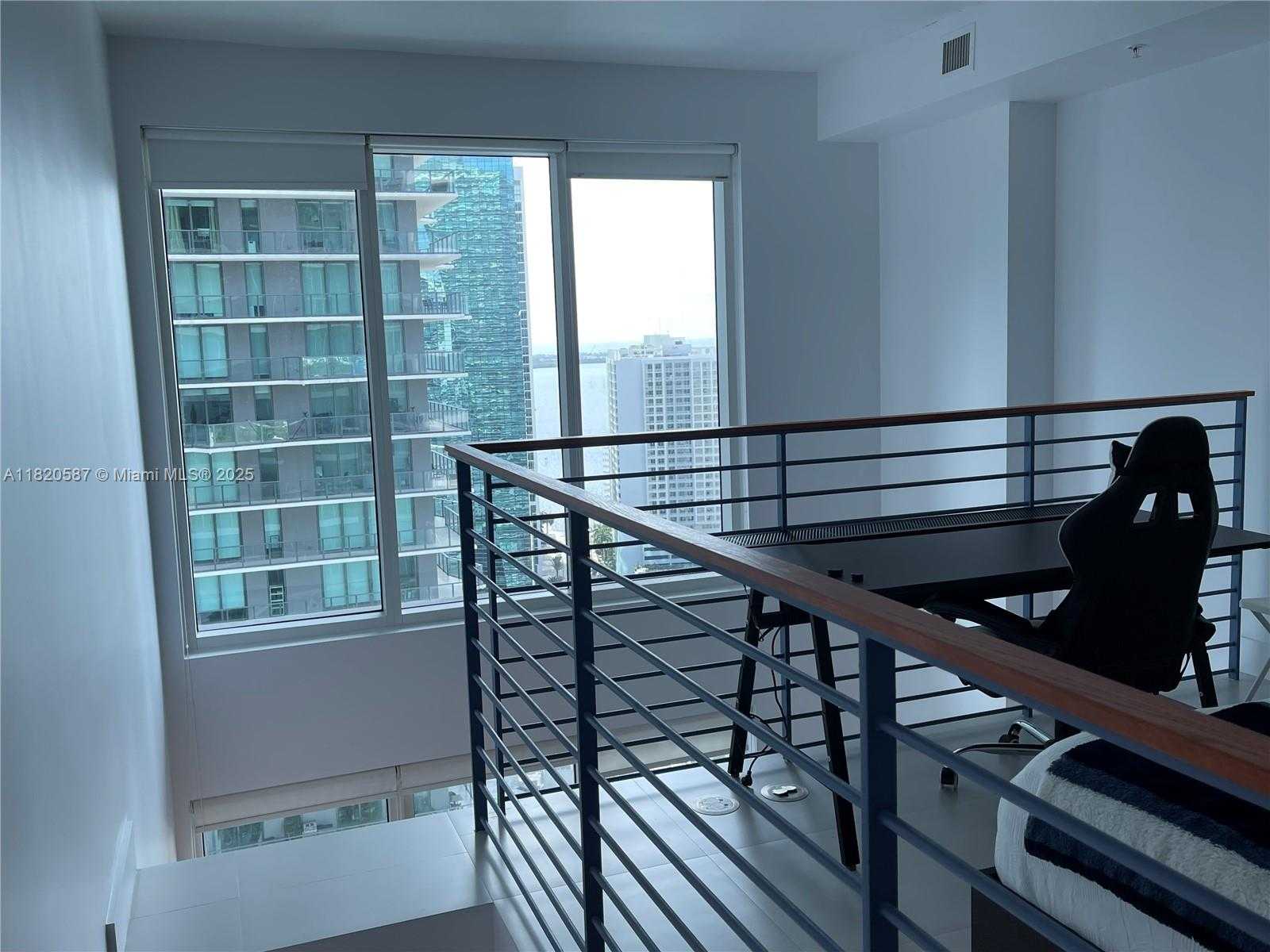Small Image of 60 SOUTH WEST 13TH ST #2606, Miami Number 15