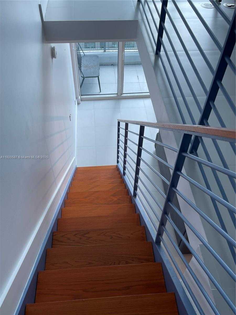 Small Image of 60 SOUTH WEST 13TH ST #2606, Miami Number 16