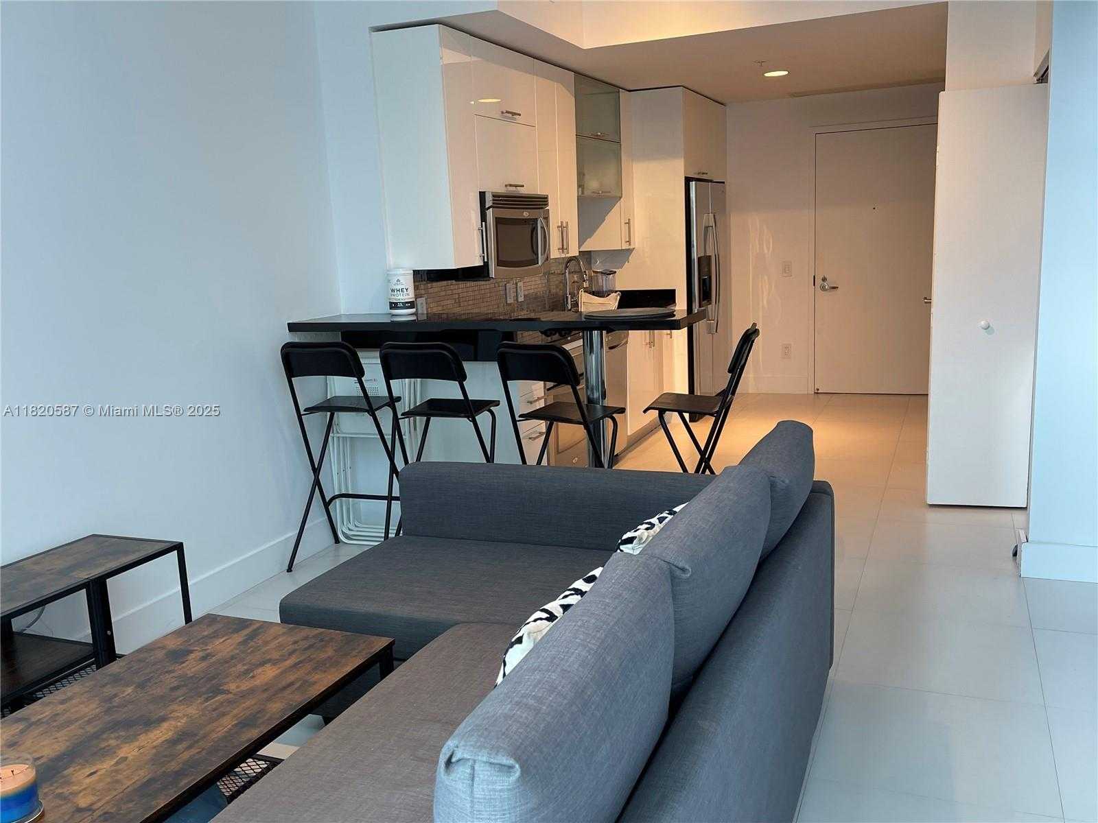 Small Image of 60 SOUTH WEST 13TH ST #2606, Miami Number 17