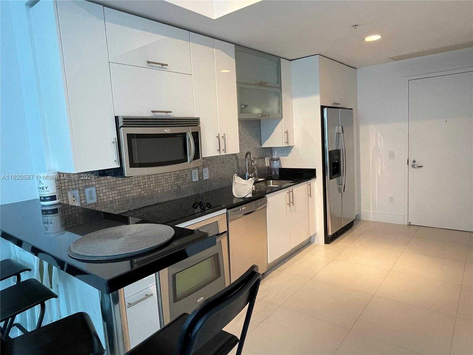 Small Image of 60 SOUTH WEST 13TH ST #2606, Miami Number 22