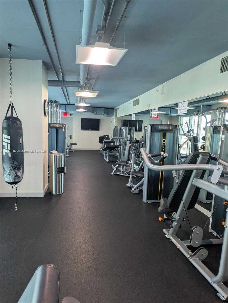 Small Image of 60 SOUTH WEST 13TH ST #2606, Miami Number 29