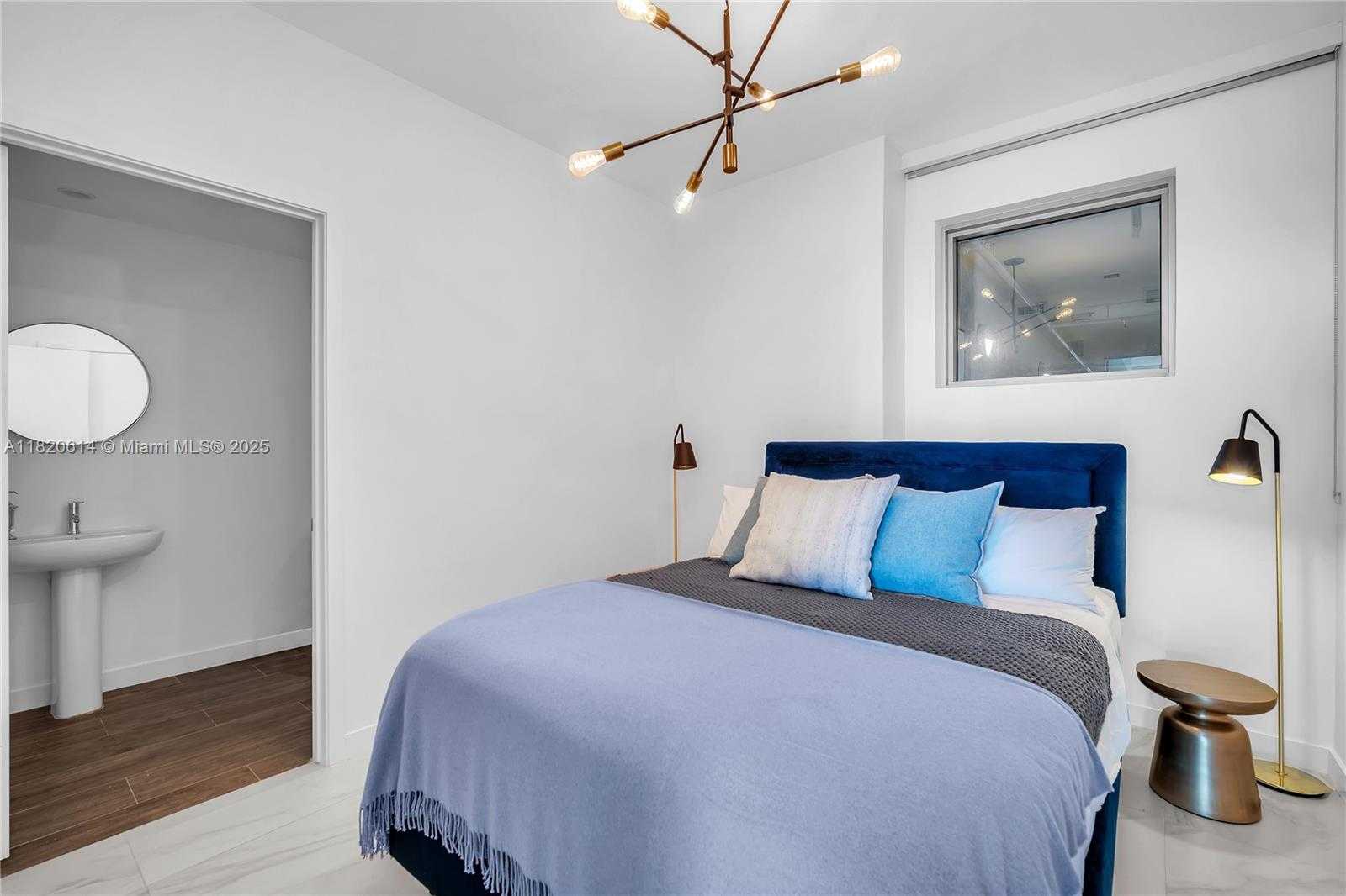 Small Image of 2900 NORTH EAST 7TH AVE #1806, Miami Number 16