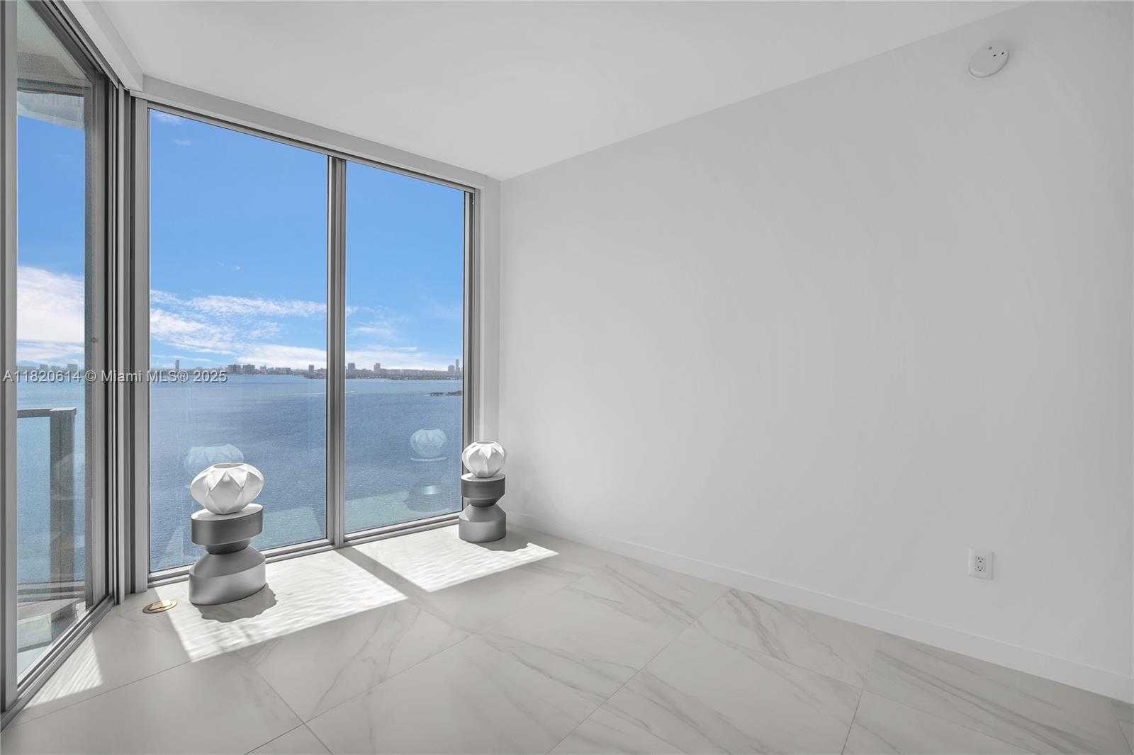 Small Image of 2900 NORTH EAST 7TH AVE #1806, Miami Number 3