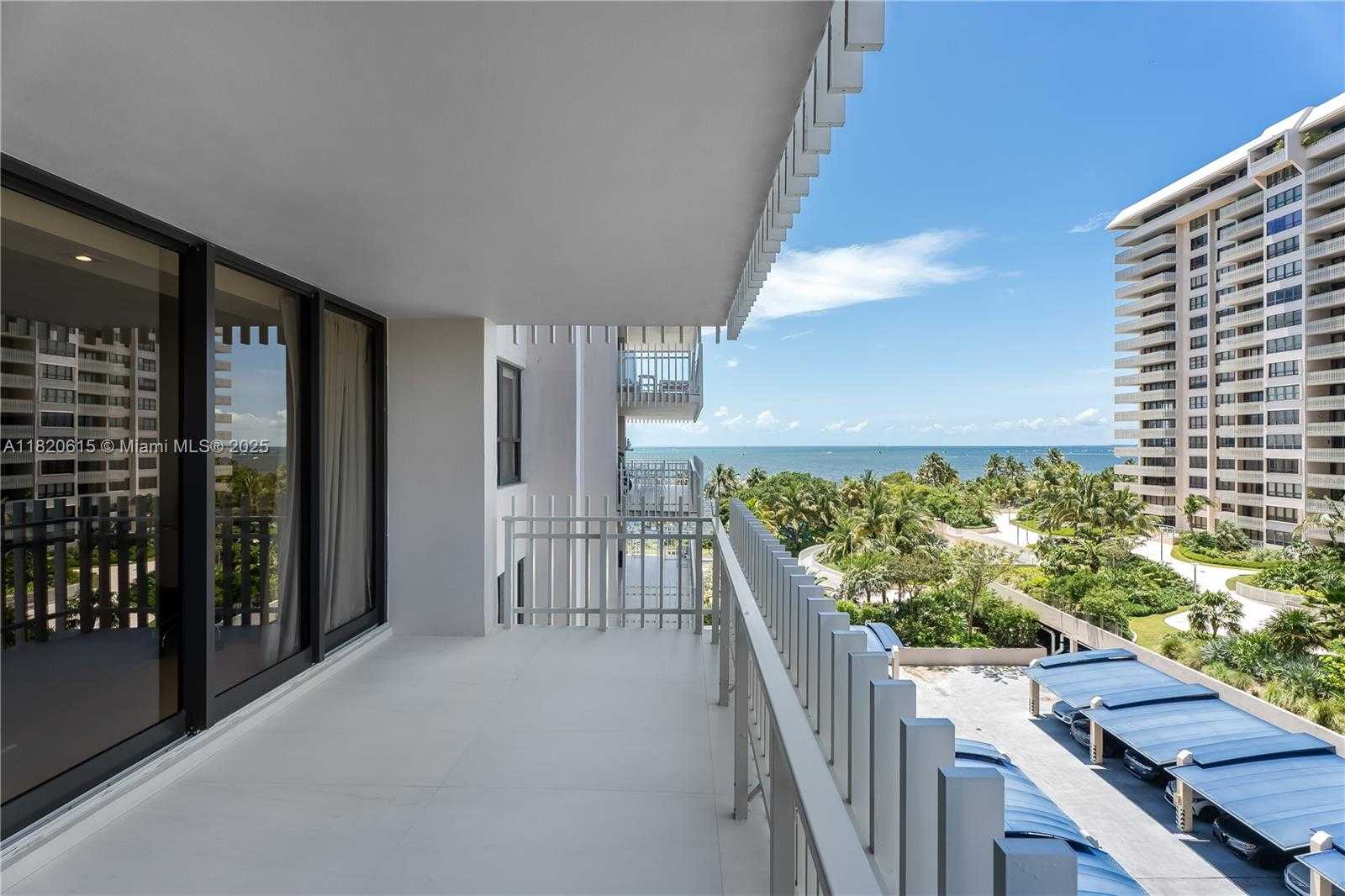 Small Image of 3 GROVE ISLE DR #C602, Miami Number 15
