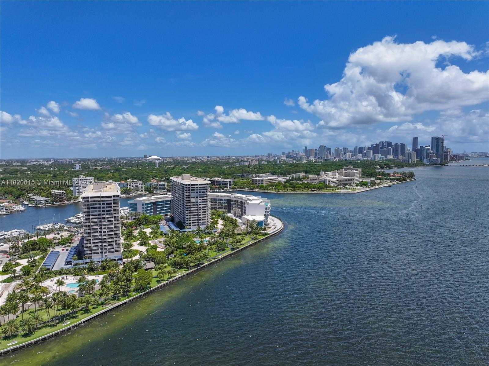 Small Image of 3 GROVE ISLE DR #C602, Miami Number 28