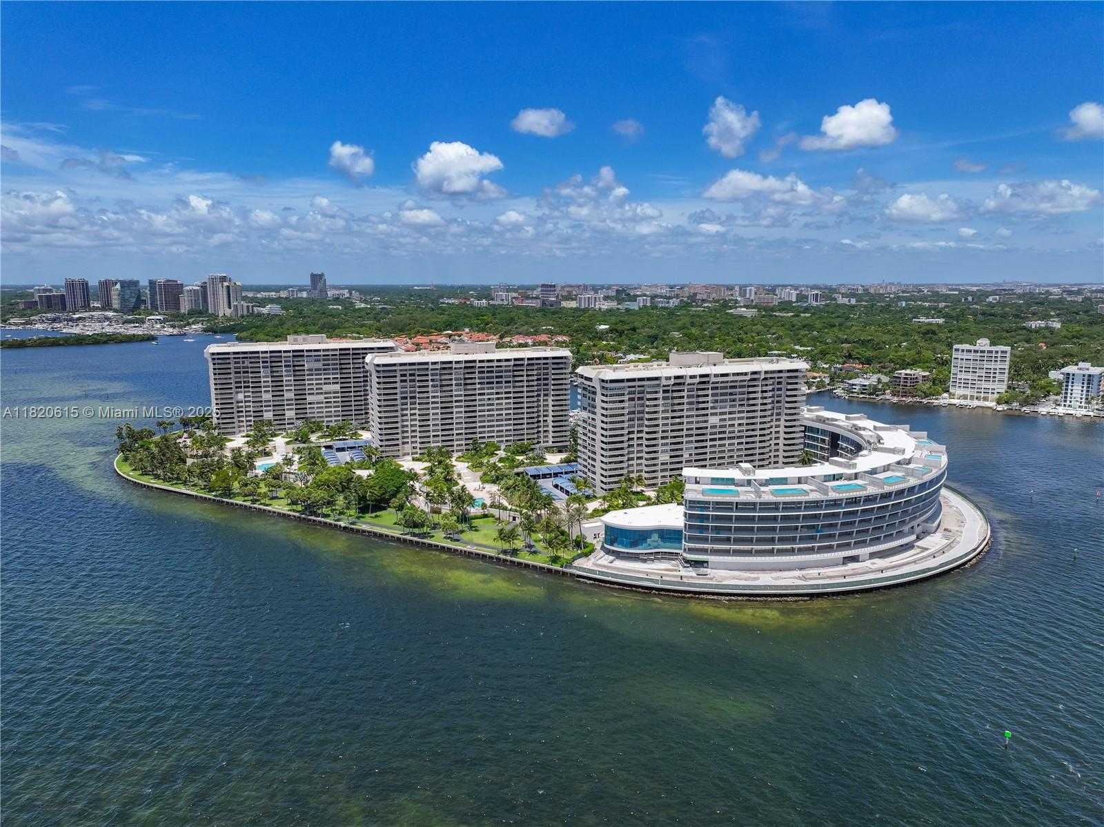 Small Image of 3 GROVE ISLE DR #C602, Miami Number 31