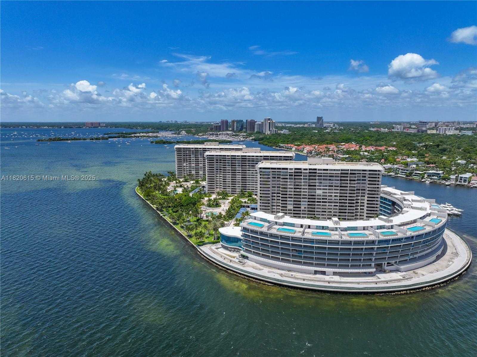 Small Image of 3 GROVE ISLE DR #C602, Miami Number 32