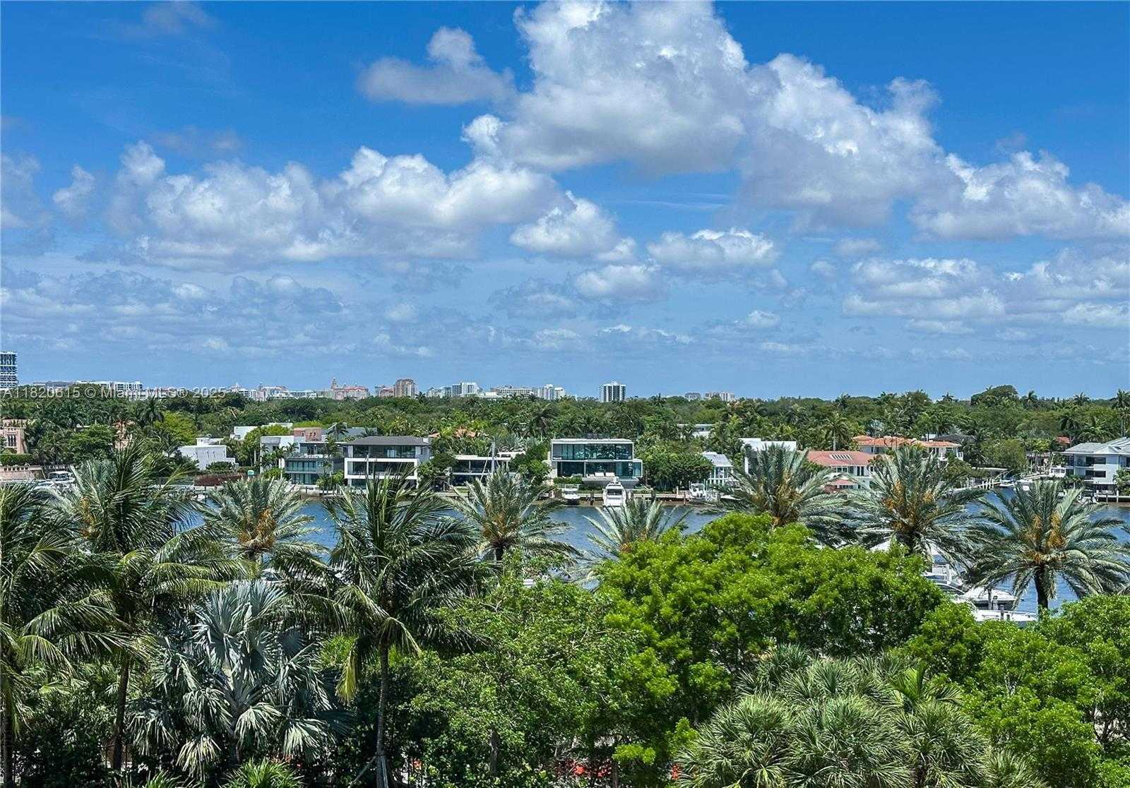Small Image of 3 GROVE ISLE DR #C602, Miami Number 37